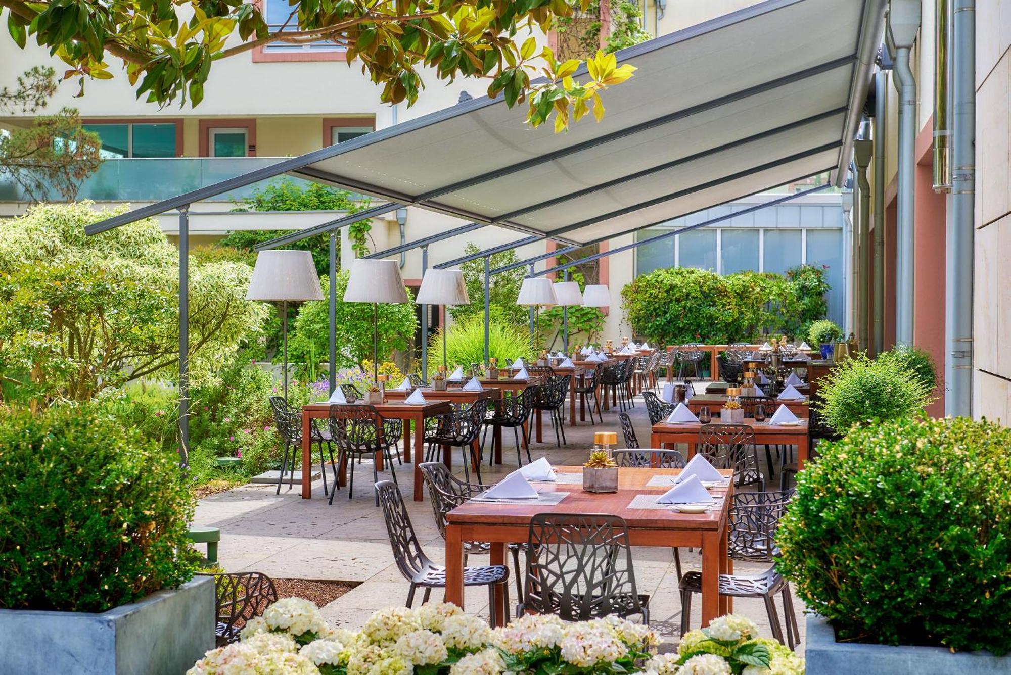 Kaisergarten Hotel Deidesheim Buitenkant foto